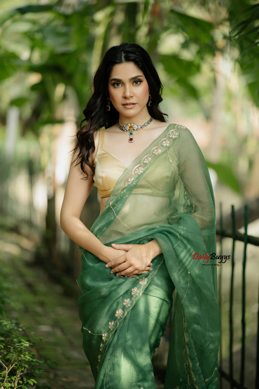 Buy Sarees, Salwar & Kurtis Online -Dailybuyys