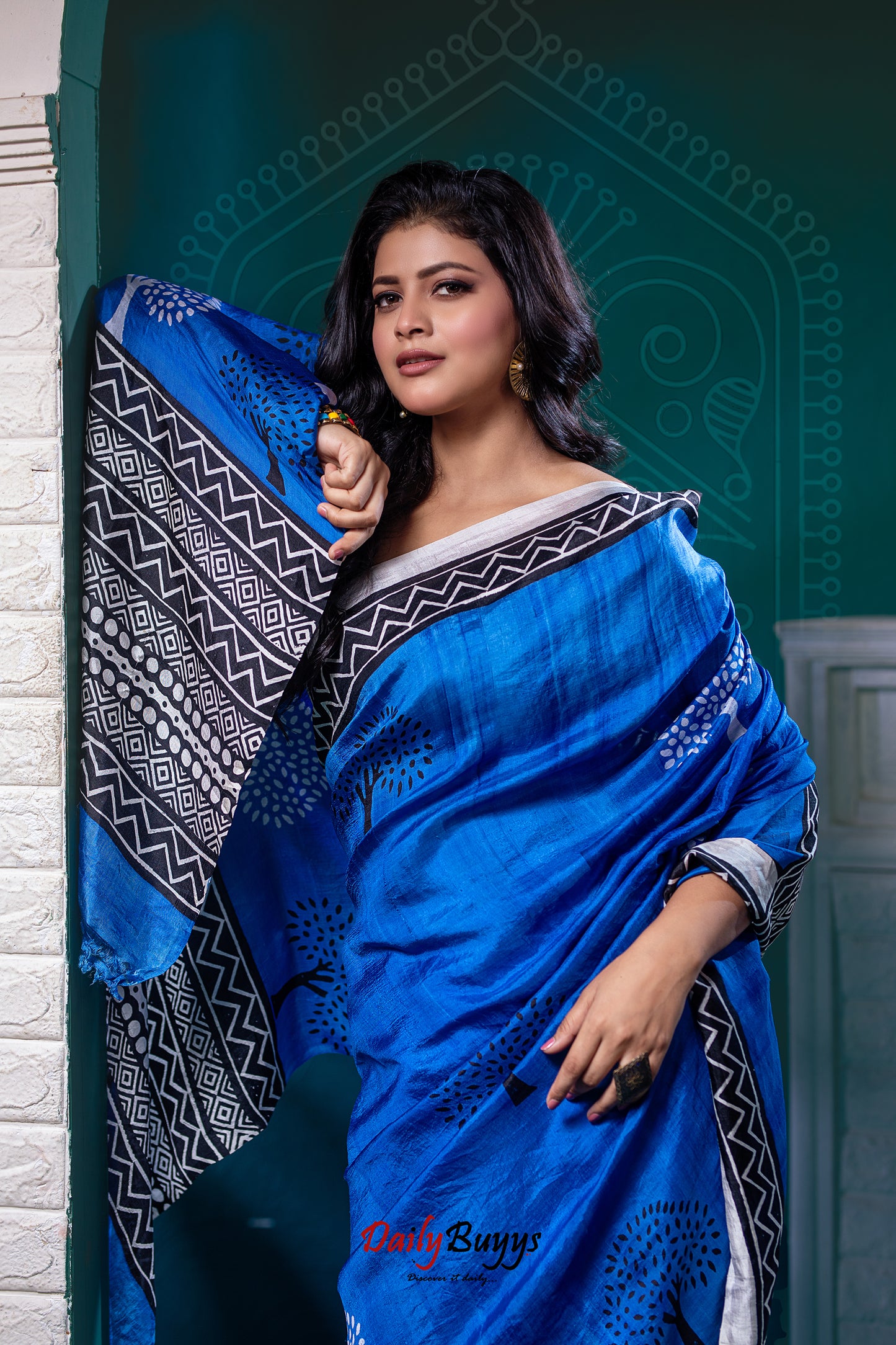 Blue Block Printed Pure Silk Mark Certified Bishnupuri Silk Sarees - Dailybuyys