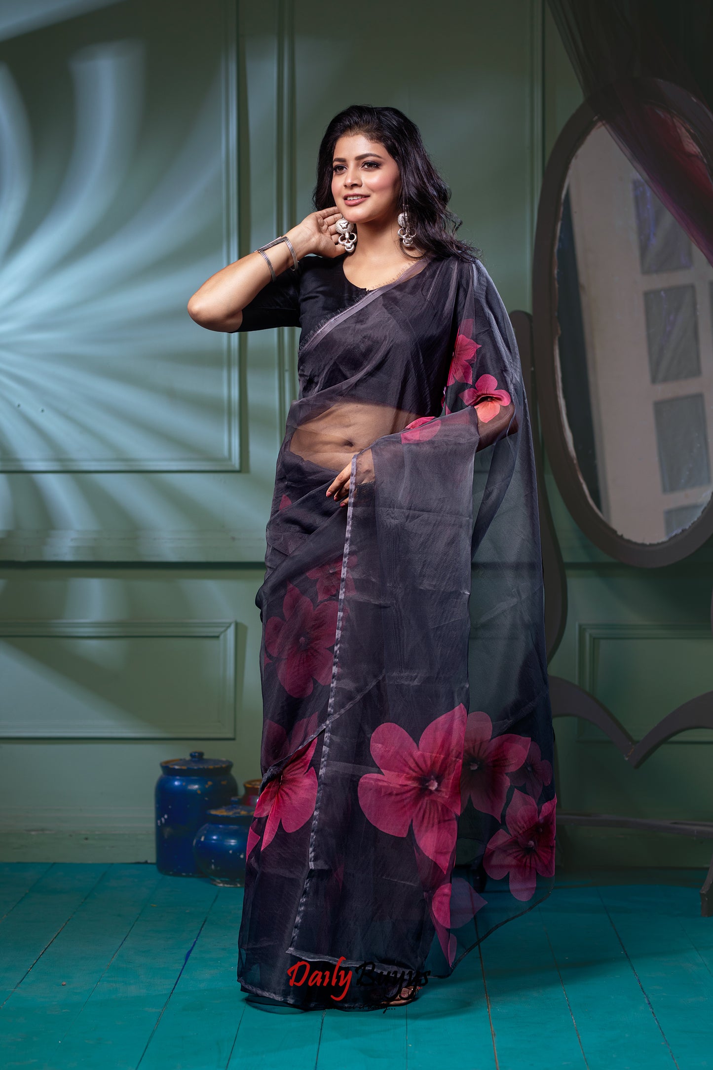 Digital Floral Print Organza Sarees - Dailybuyys