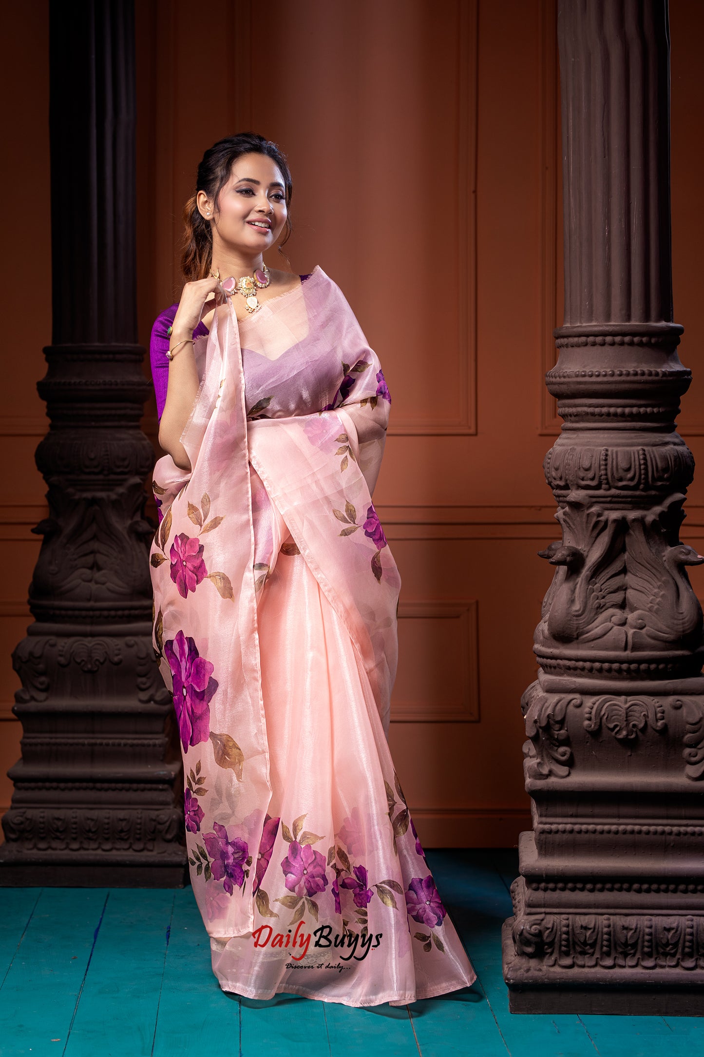 Digital Floral Print Organza Sarees - Dailybuyys