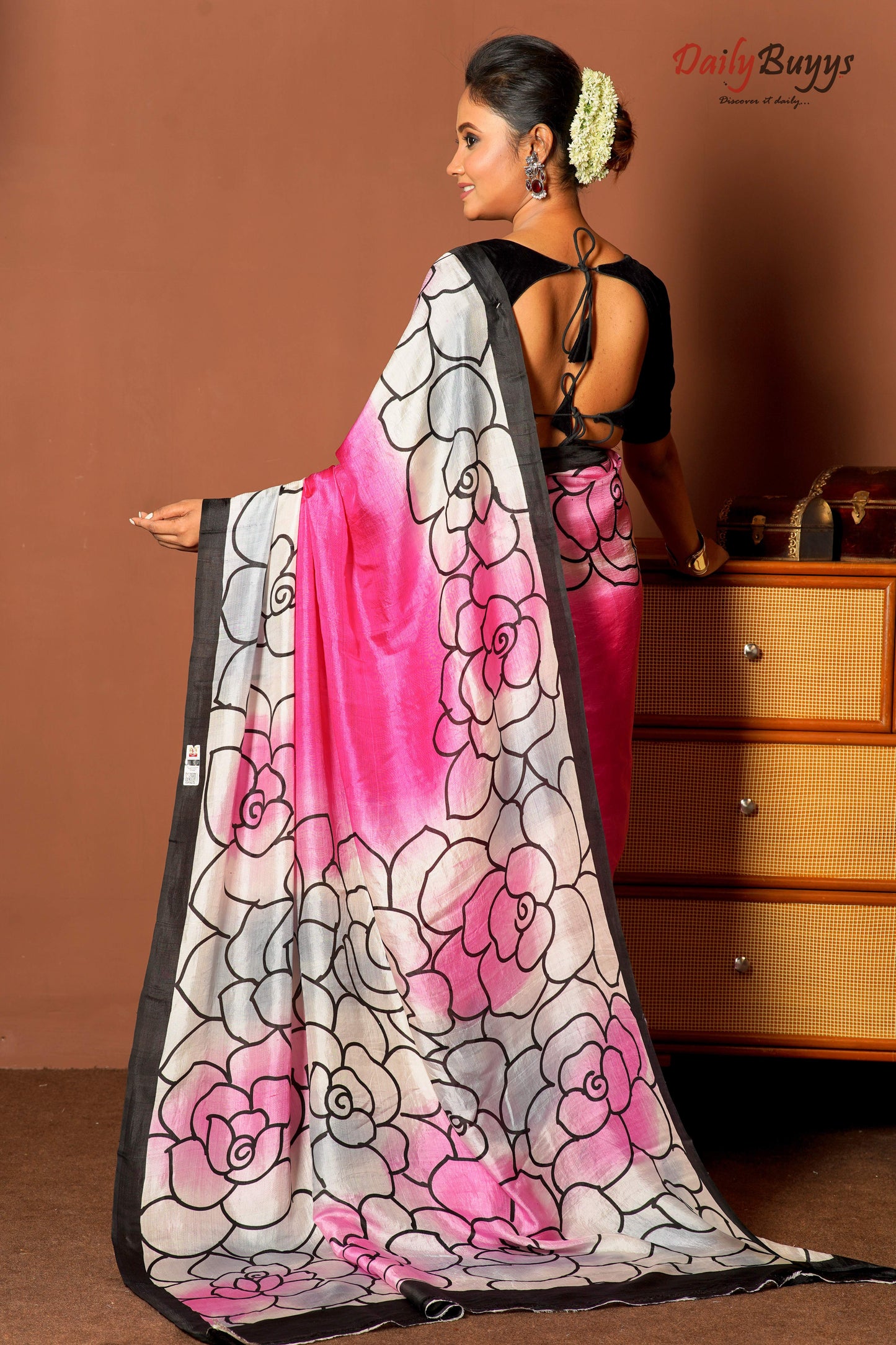 Floral Black Pink Hand Painted Pure Silk Mark Certified Bishnupuri Silk Sarees - Dailybuyys