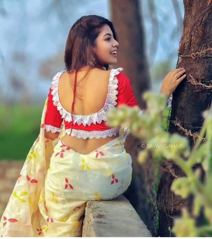 Red With White Border Backless Blouse - Dailybuyys