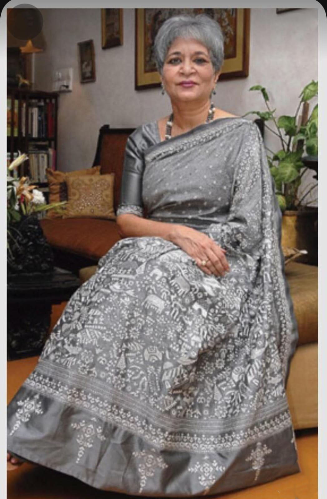 Grey Block Printed Pure Silk Mark Certified Murshidabad Silk Saree Get Extra 10% Discount on All Prepaid Transaction - Dailybuyys