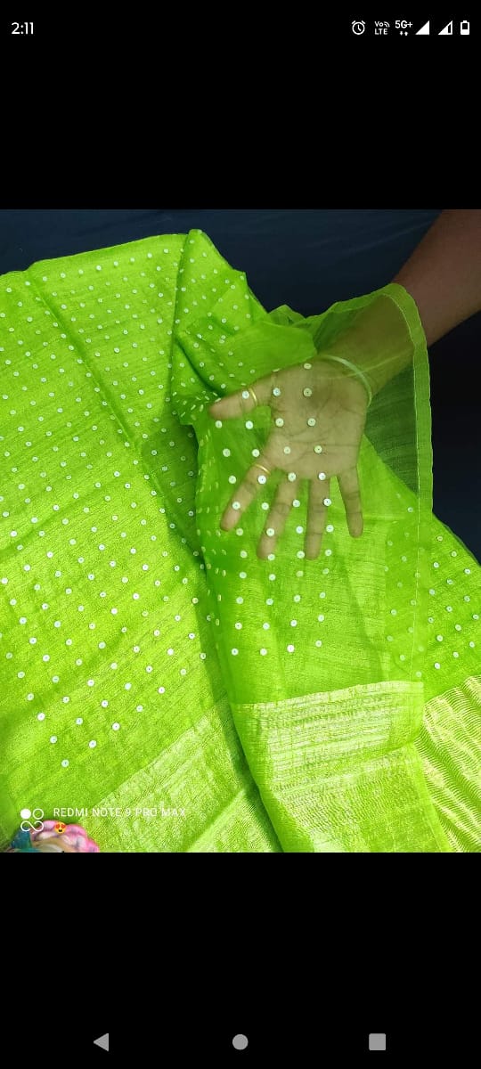 Lime Green Matka Silk Mark Certified Muslin Sarees - Dailybuyys