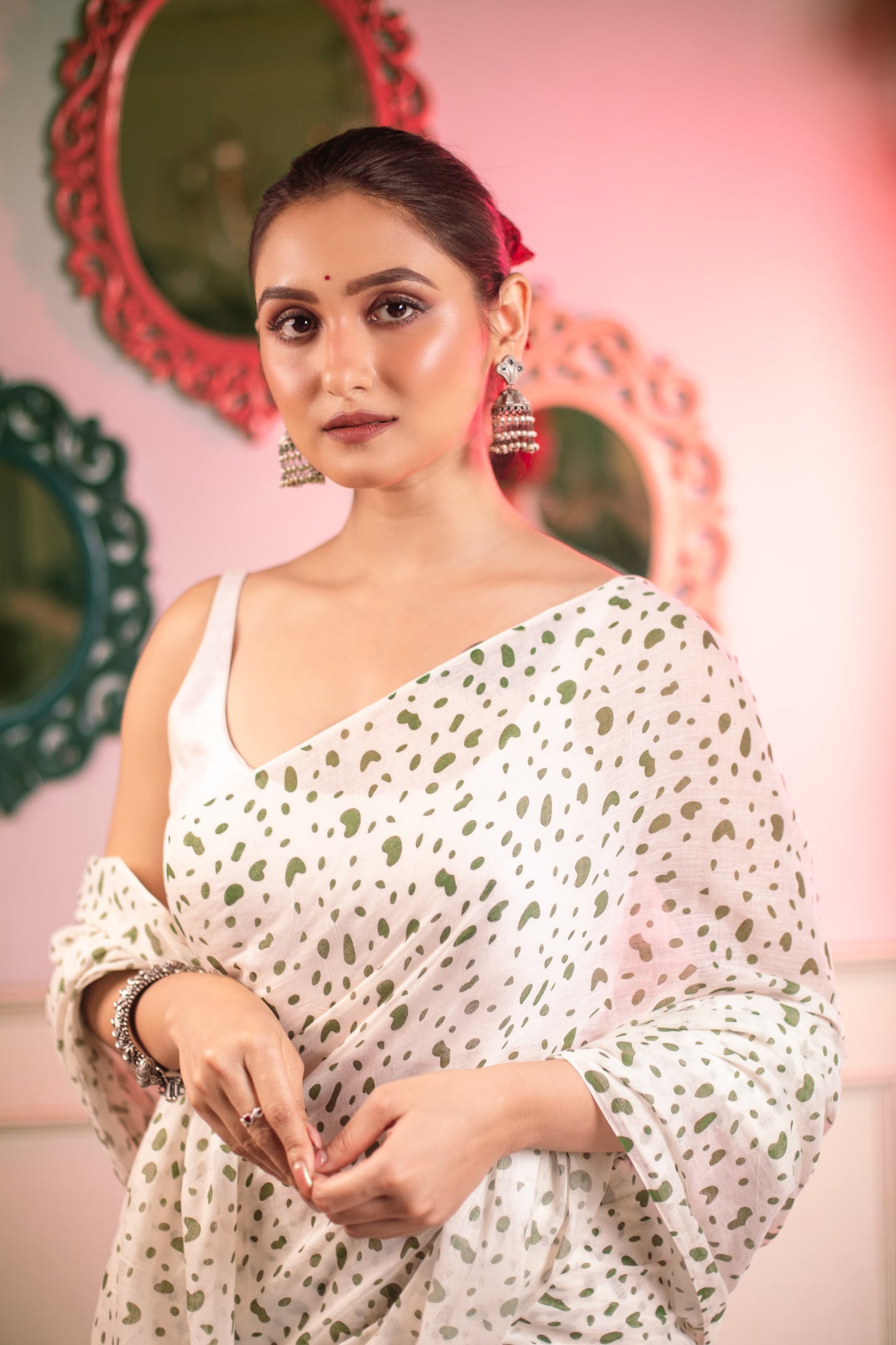 Pure Mul Cotton Printed Saree - Dailybuyys