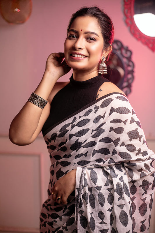 Buy Sarees, Salwar & Kurtis Online -Dailybuyys