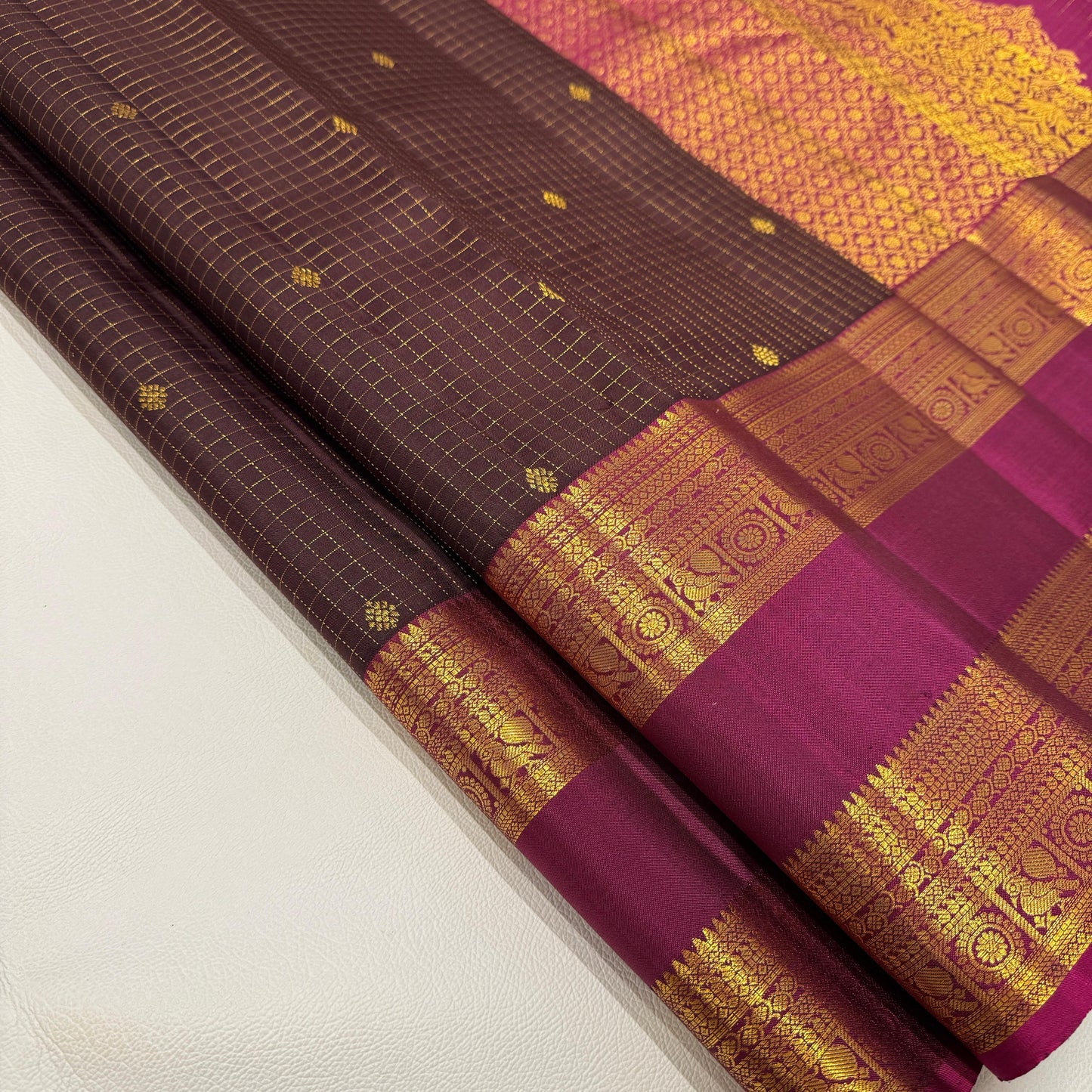 Purple with Brown Pure Handwoven Kanjivaram Silk Sarees - Dailybuyys