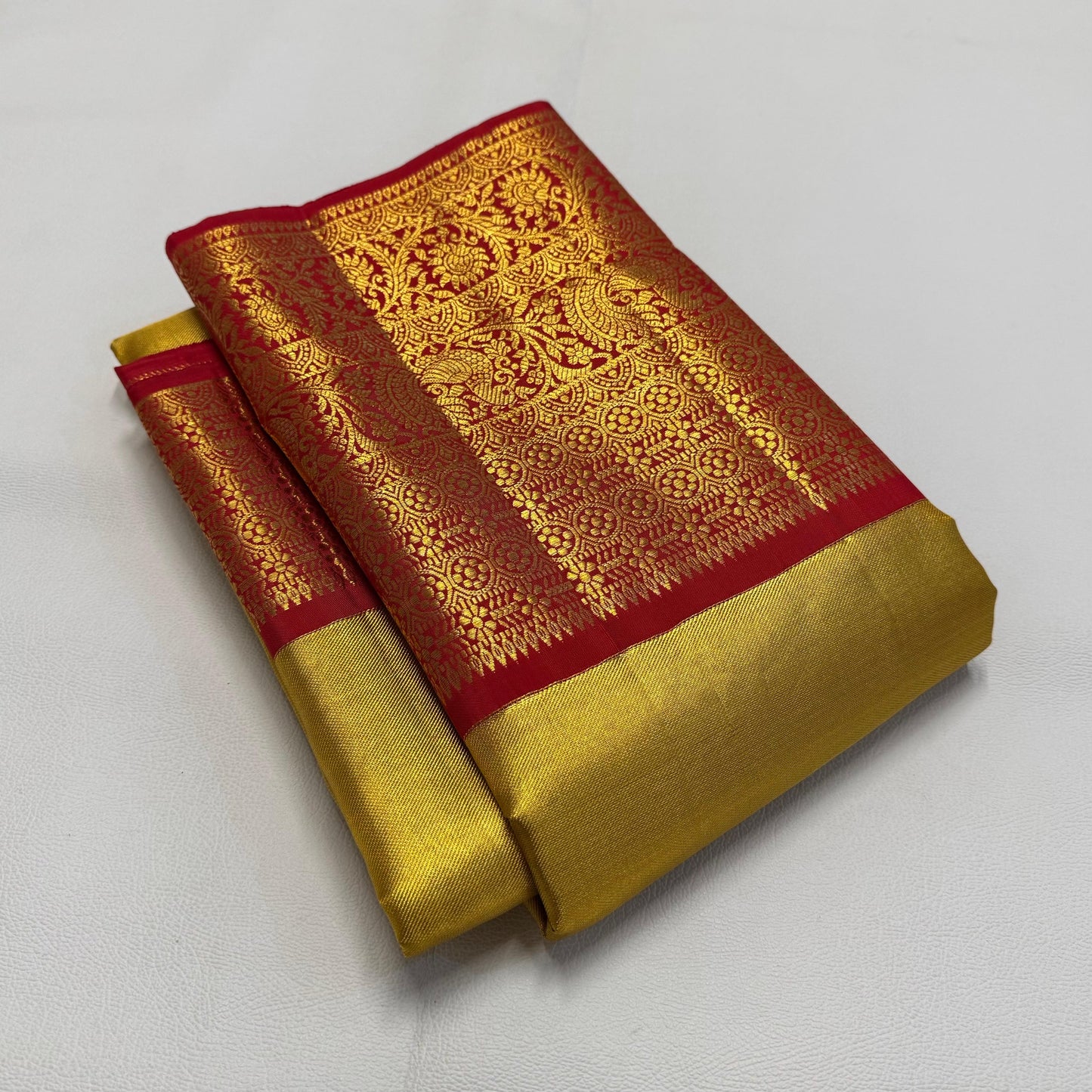 Yellow Pure Handwoven Kanjivaram Silk Sarees - Dailybuyys