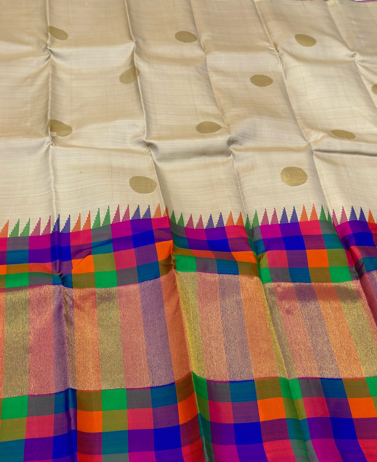 Multi colour Pure Handloom bridal Zari temple border With Kanjivaram Silk Sarees - Dailybuyys