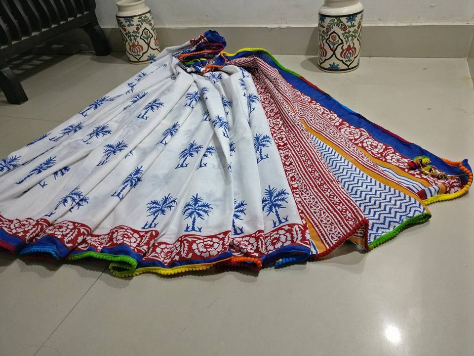 White Bagru Printed Pure Cotton Sarees - Dailybuyys