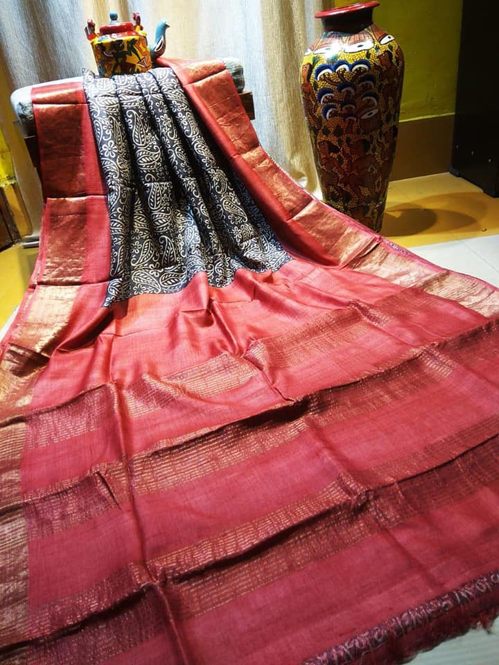 Red Block Printed Zari Border Pure Silk Mark Certified Tussar Silk Sarees - Dailybuyys