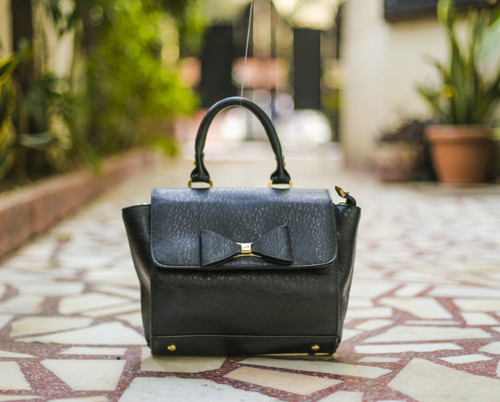 Black Bow Design Sling Hand Bags - Dailybuyys