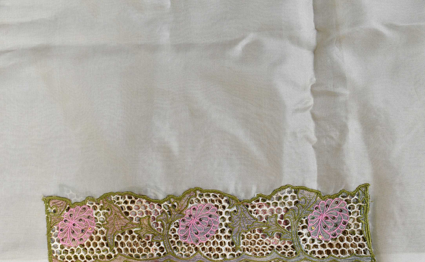 White Cut Work Pure Silk Mark Certified Tussar Silk Sarees - Dailybuyys