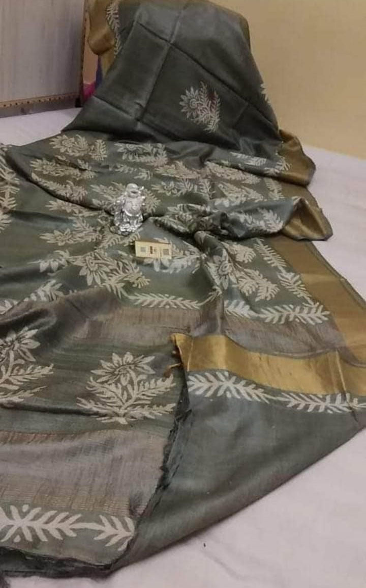 Grey Block Printed Zari Border Pure Silk Mark Certified Tussar Silk Sarees - Dailybuyys