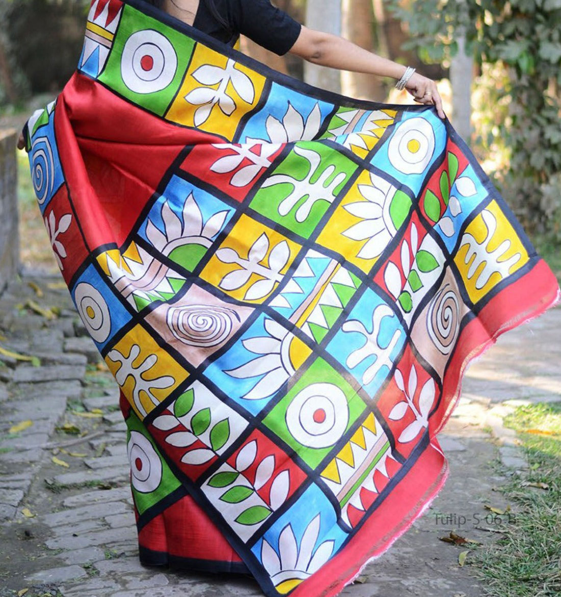 Red Hand Painted Pure Silk Mark Certified Bishnupuri Silk Sarees - Dailybuyys