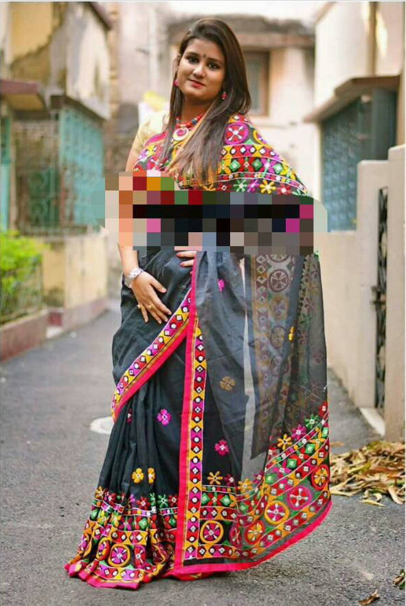 Black Kathiawari Sarees - Dailybuyys