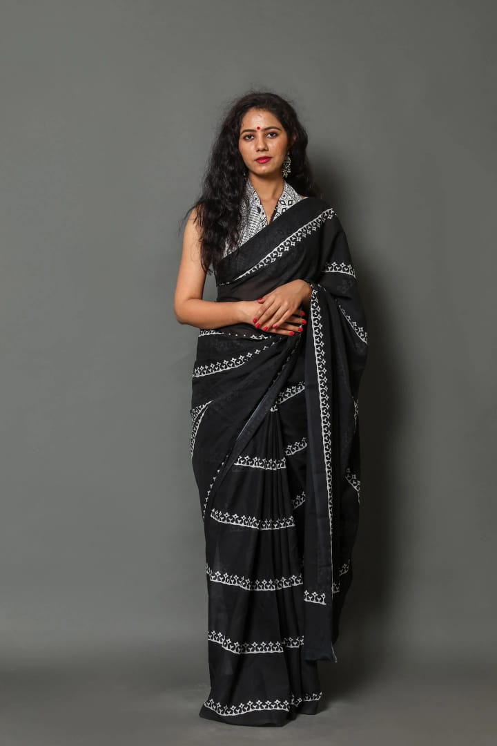 Black Mulmul Batik Sarees - Dailybuyys