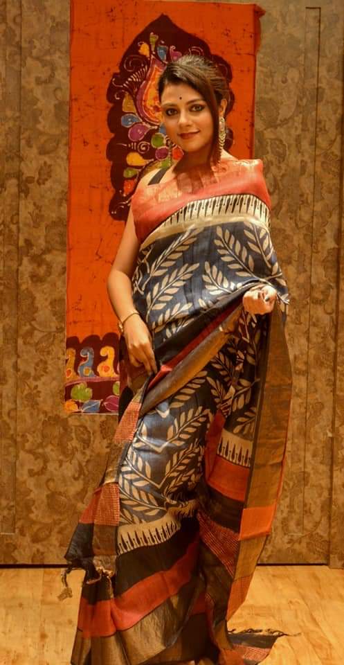 Black Red Block Print Zari Border Pure Silk Mark Certified Tussar Silk Sarees - Dailybuyys