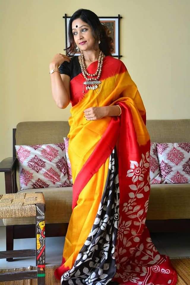 Yellow Red Hand Painted Pure Silk Mark Certified Bishnupuri Silk Sarees - Dailybuyys