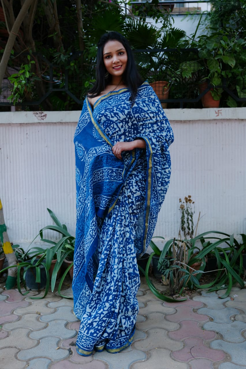 Blue & White Work With Golden Zari Border Pure Pure Cotton Mulmul Sarees - Dailybuyys