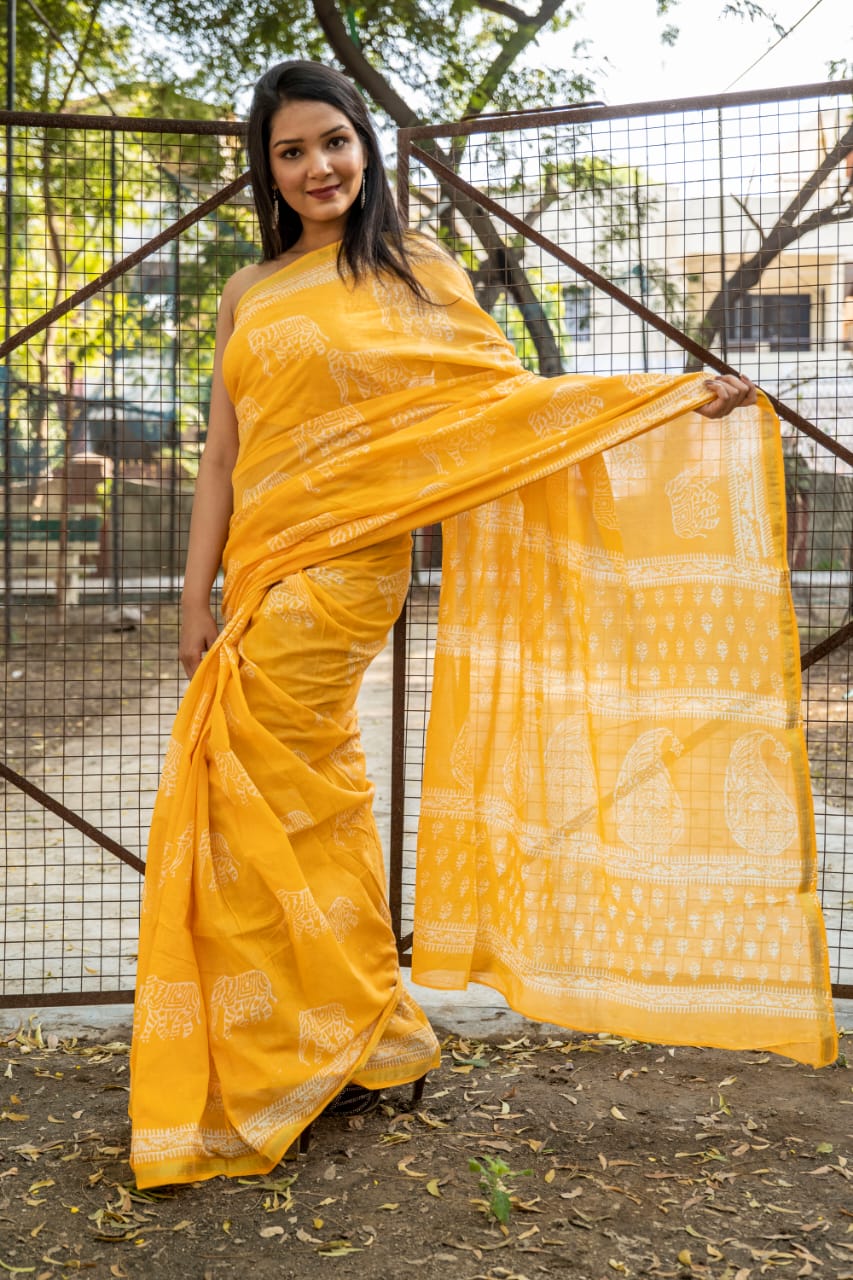 Yellow & Golden Zari Border Pure Pure Cotton Mulmul Sarees - Dailybuyys