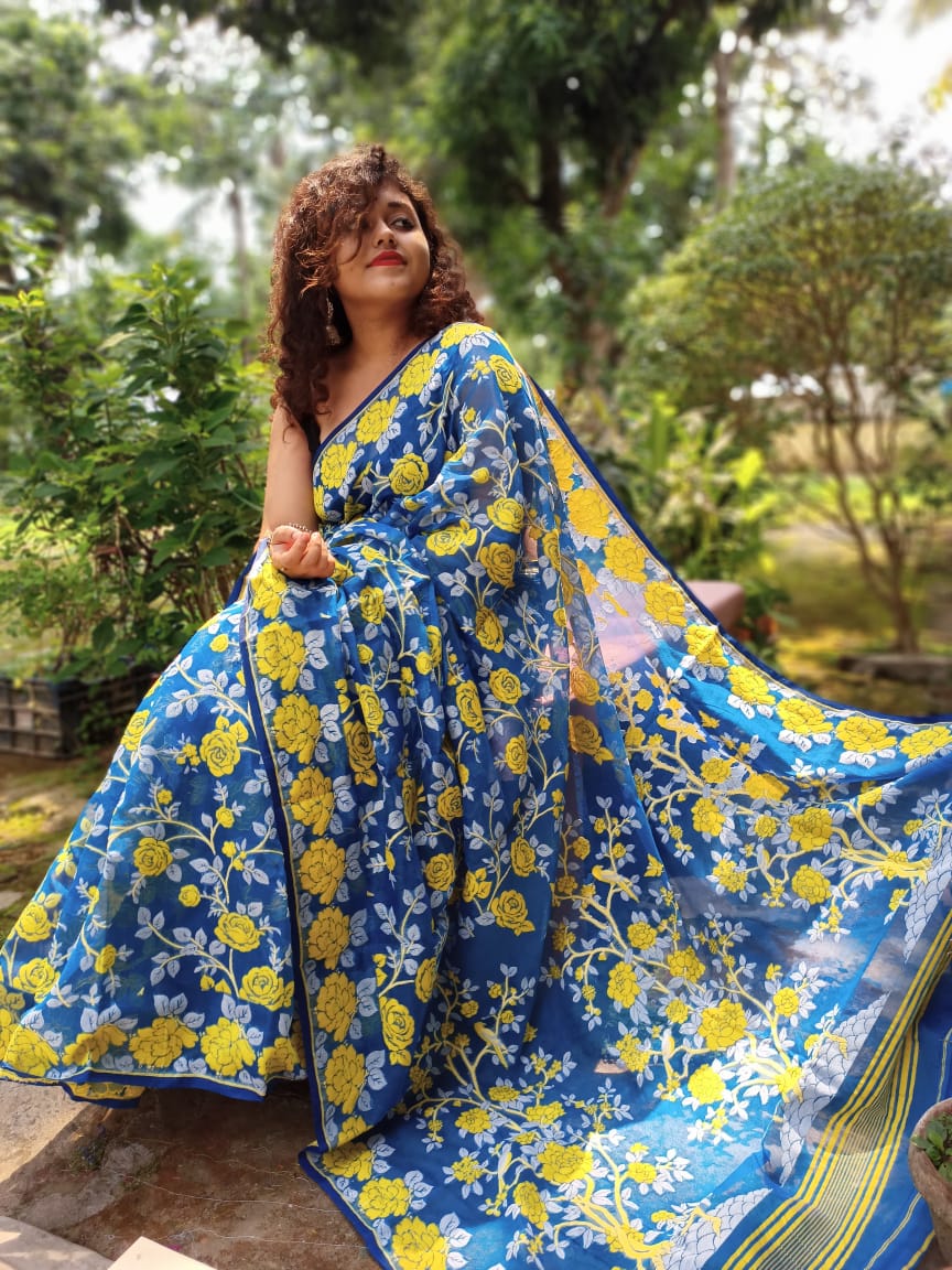 Blue And Yellow Rose Printed Pure Pure Cotton Pure Pure Cotton Dhakai Jamdani Sarees - Dailybuyys