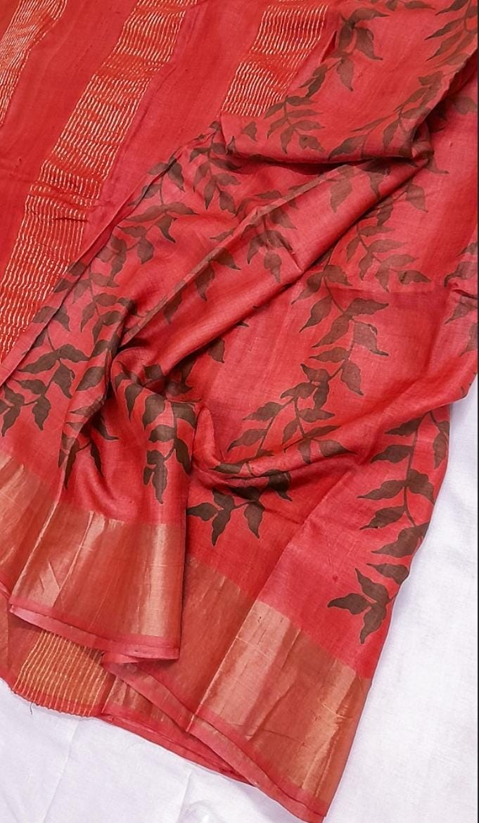Red Beautiful Block Print Zari Border Pure Silk Mark Certified Tussar Silk Sarees - Dailybuyys