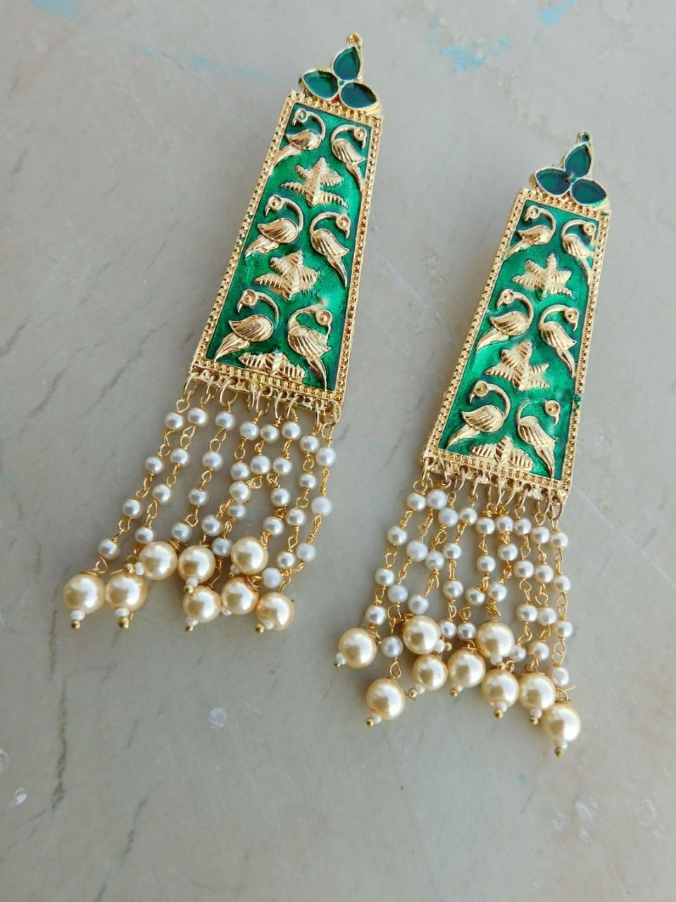Green Moti Earrings - Dailybuyys