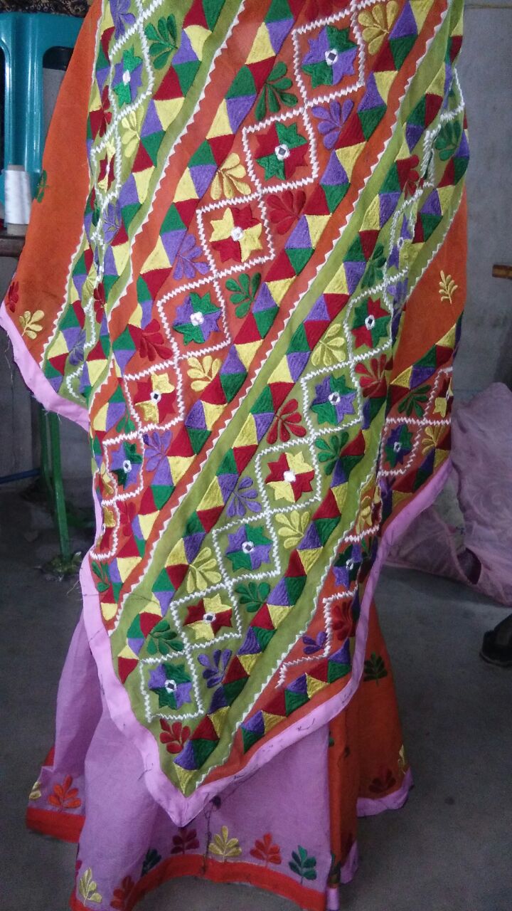 Pink Kathiawari Sarees - Dailybuyys