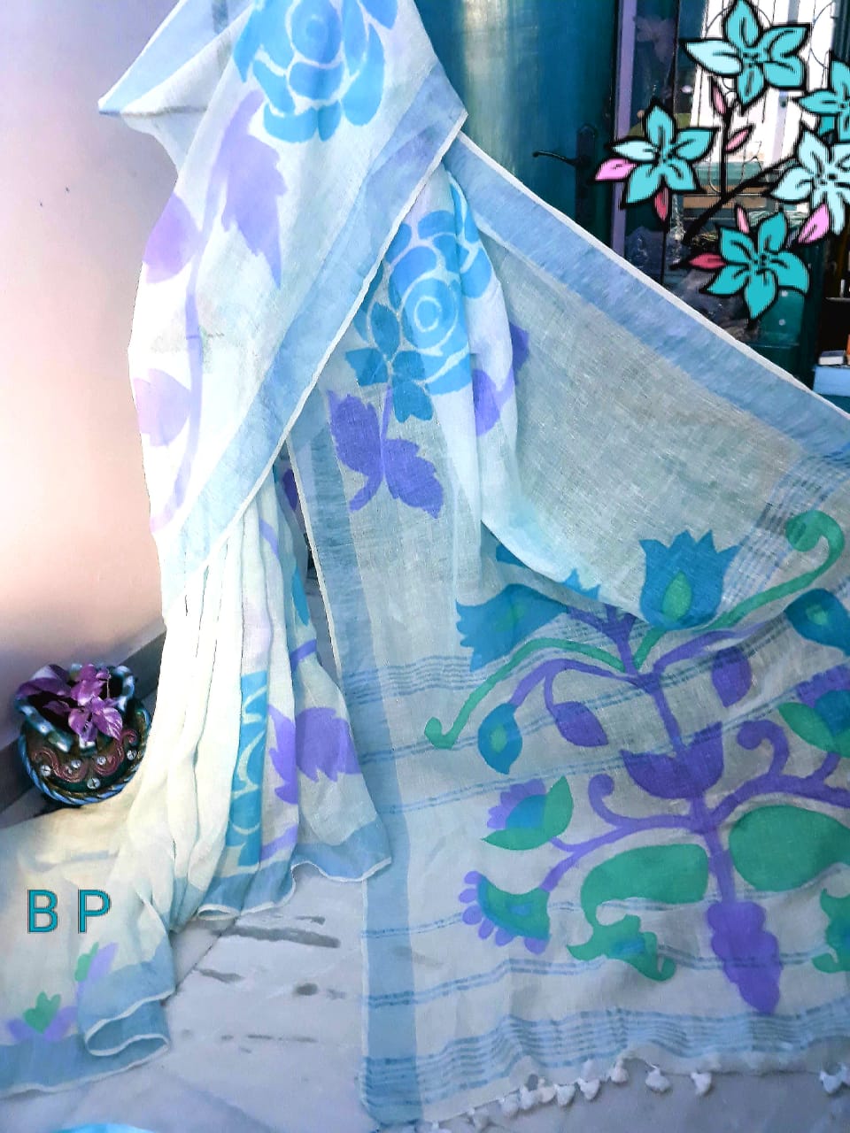 White 80 Count KK Pure Linen Sarees - Dailybuyys