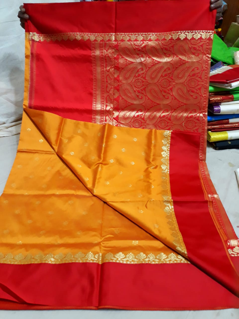 Red Yellow Garad Silk Sarees - Dailybuyys