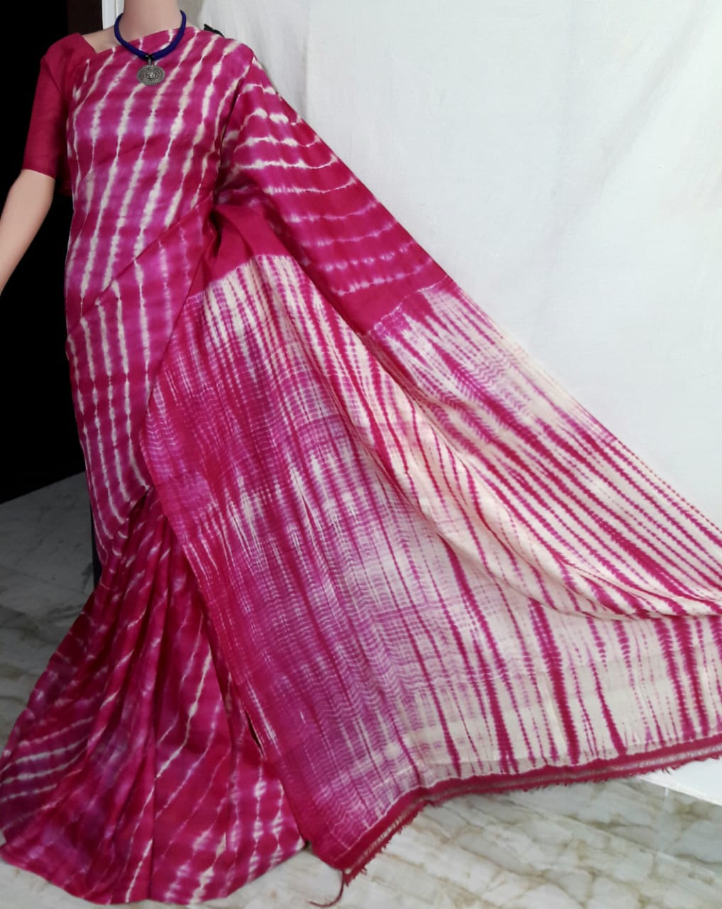 Rani Pure Hand Painted KK Silk Mark Certified Bishnupuri Silk Sarees - Dailybuyys