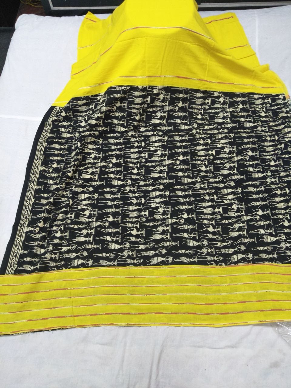 Yellow Black Pure Cotton Khesh Sarees - Dailybuyys