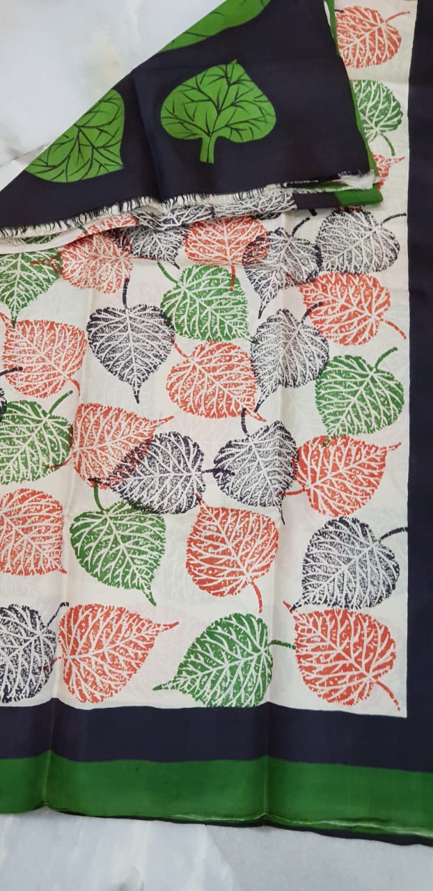 Green Beige Pure KK Block Printed Silk Mark Certified Bishnupuri Silk Sarees - Dailybuyys