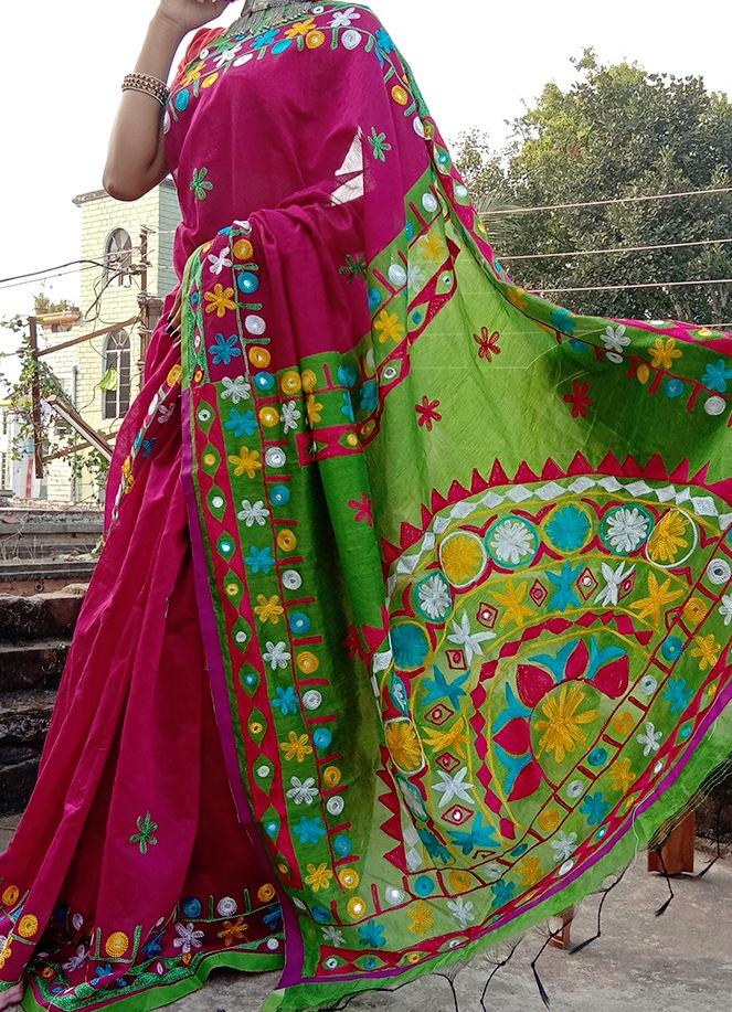 Purple Mirror Work Handloom Sarees - Dailybuyys