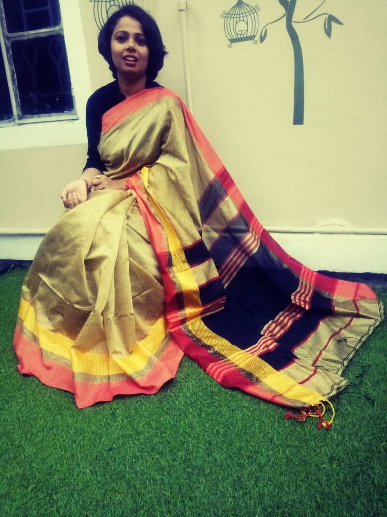 Beige Double Border Handloom Sarees - Dailybuyys