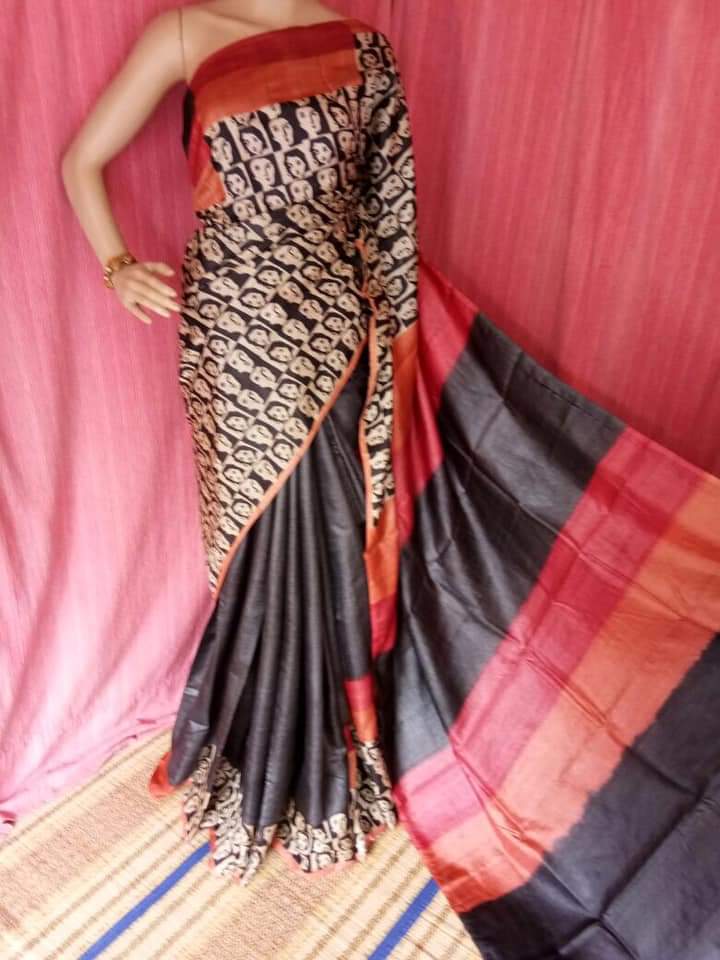Black Red Block Printed Pure Silk Mark Certified Bishnupuri Silk Sarees - Dailybuyys