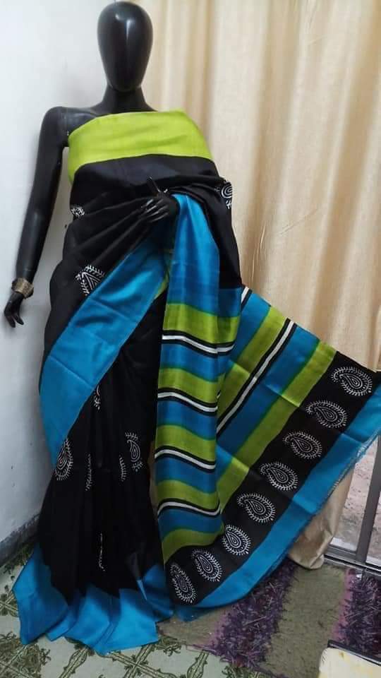 Black Block Printed Pure Silk Mark Certified Bishnupuri Silk Sarees - Dailybuyys