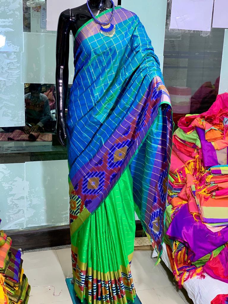 Blue Green Pure Silk Sarees - Dailybuyys