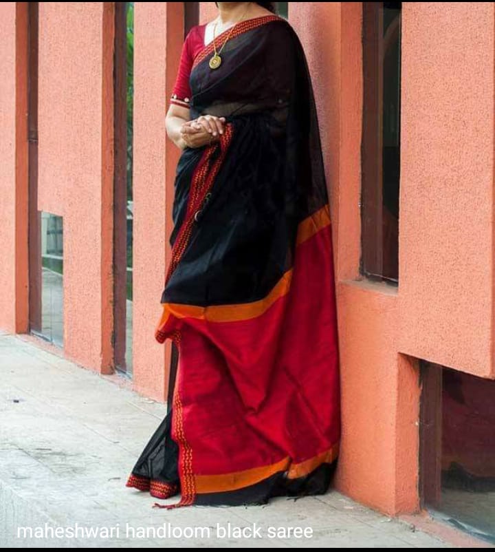 Black Maheshwari Silk Sarees - Dailybuyys