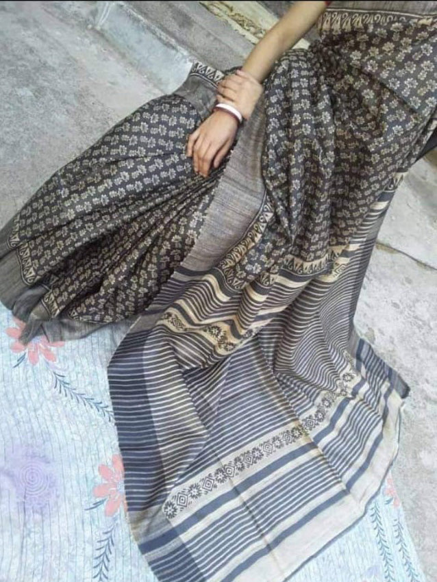 Beige Madhubani Handpaint Pure Silk Mark Certified Tussar Ghicha Silk Sarees - Dailybuyys