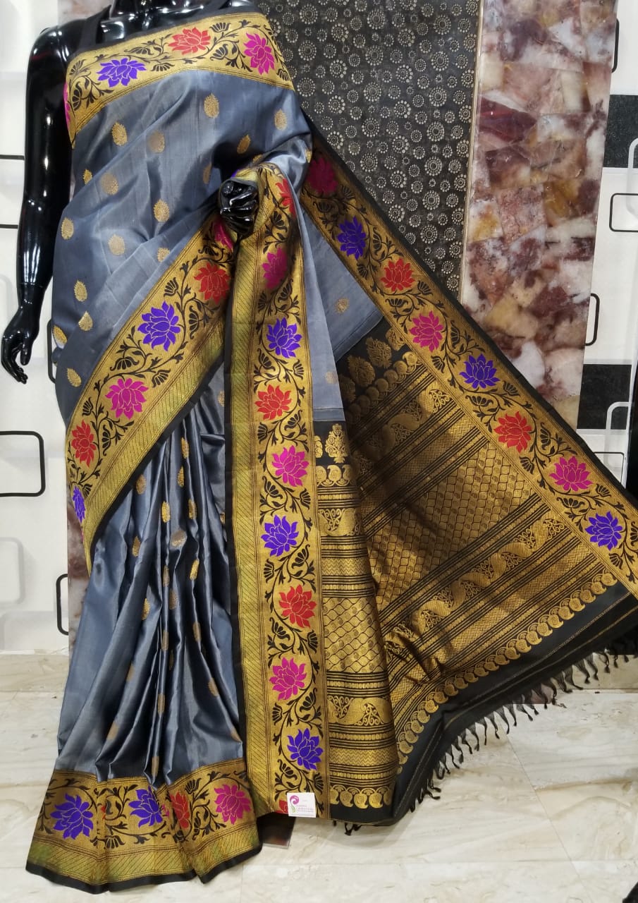 Grey Gadwal Pure Silk Sarees - Dailybuyys