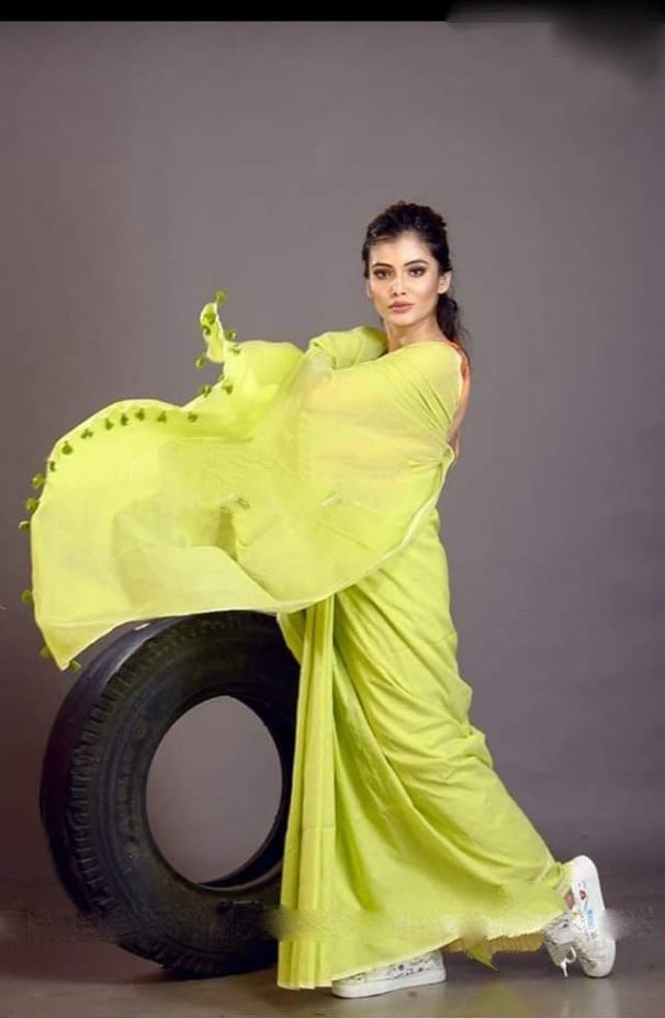 Yellow Bengal Handloom Khadi Sarees - Dailybuyys