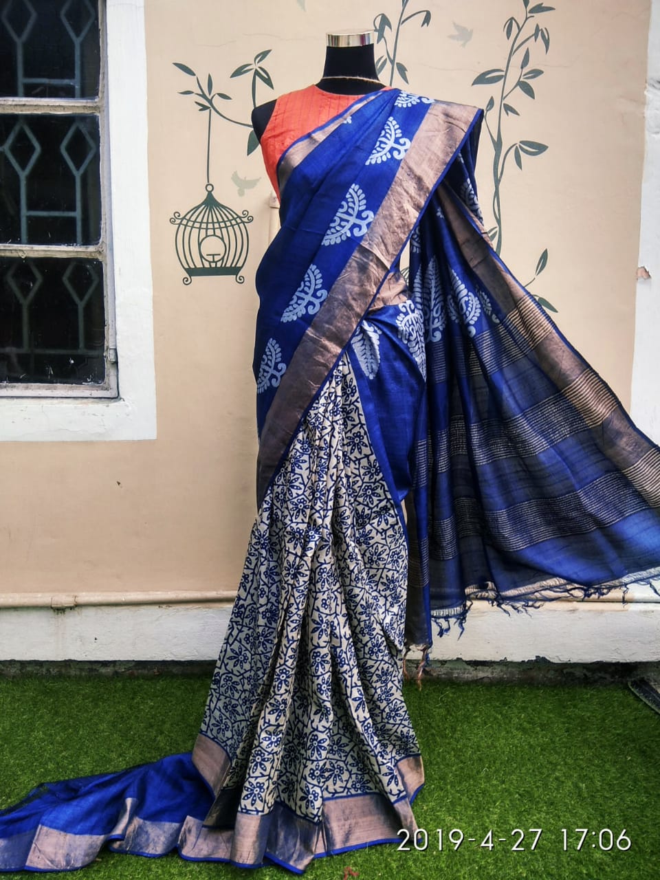 Blue Beige Block Printed Zari Border Pure Silk Mark Certified Tussar Silk Sarees - Dailybuyys