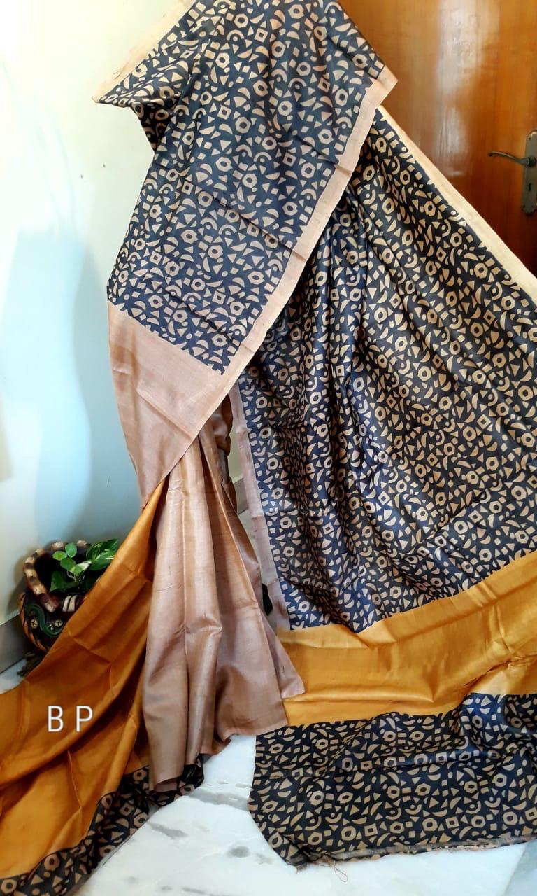 Beige Black Block Printed Pure Silk Mark Certified Tussar Silk Sarees - Dailybuyys