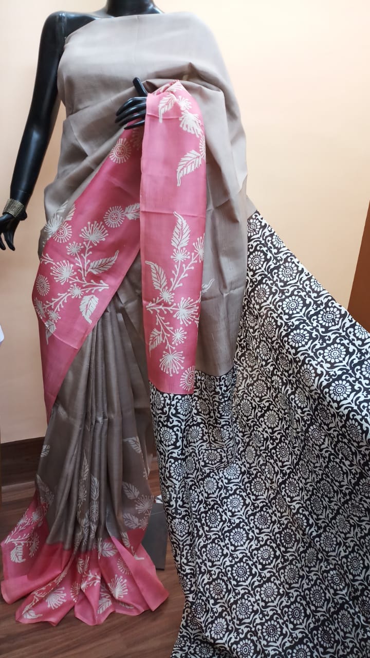 Grey Pink Block Printed Pure Silk Mark Certified Bishnupuri Silk Sarees - Dailybuyys