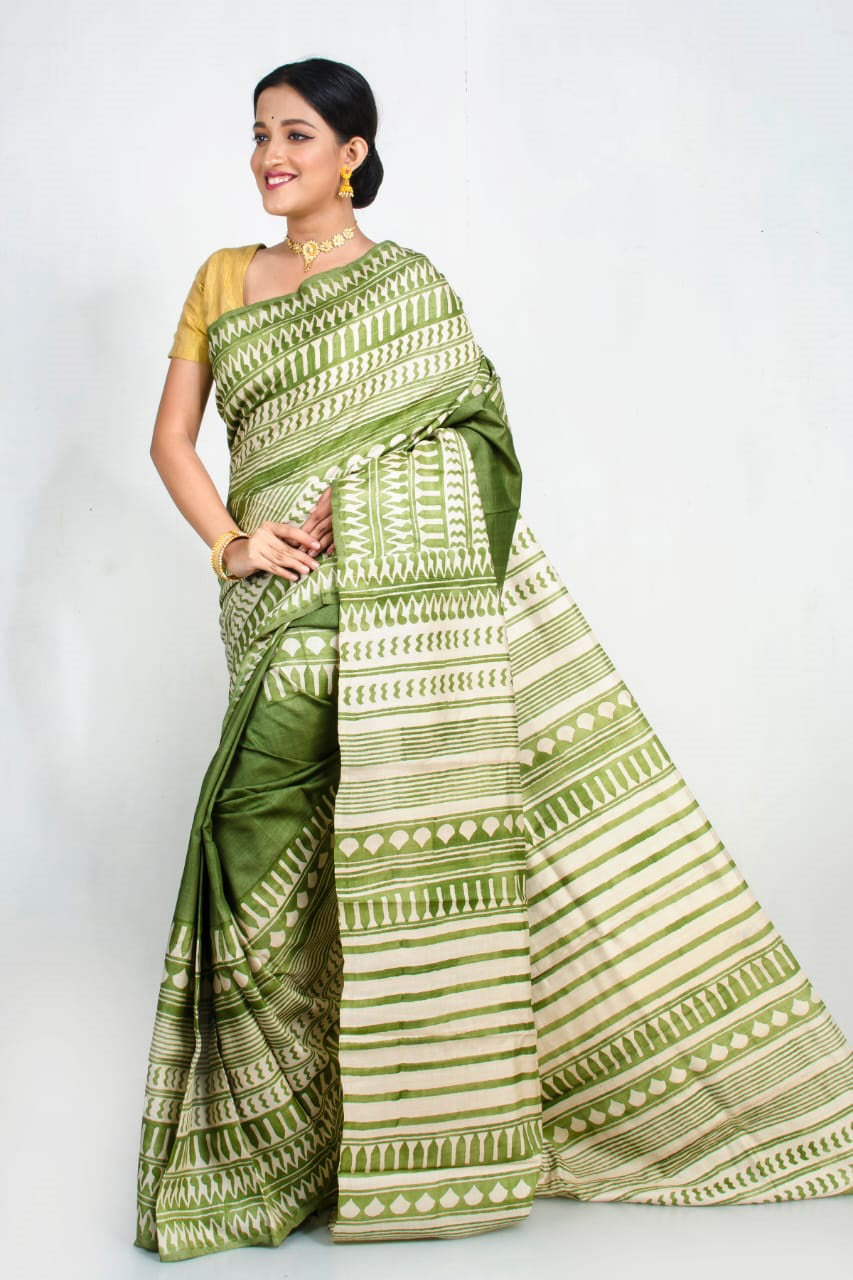 Green Block Printed Pure Silk Mark Certified Tussar Silk Sarees - Dailybuyys