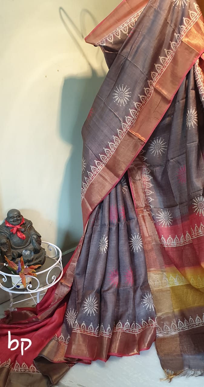 Grey Zari Border Block Printed Pure Silk Mark Certified Tussar Silk Sarees - Dailybuyys