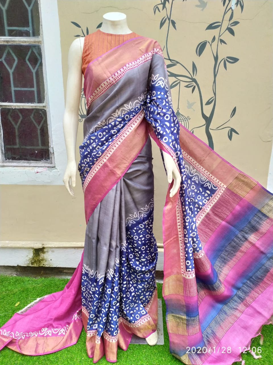 Blue Pink Block Printed Zari Border Pure Silk Mark Certified Tussar Silk Sarees - Dailybuyys
