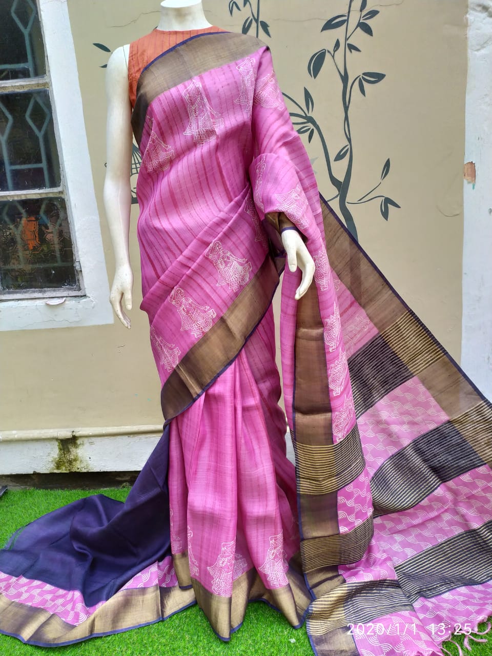 Pink Block Printed Zari Border Pure Silk Mark Certified Tussar Silk Sarees - Dailybuyys